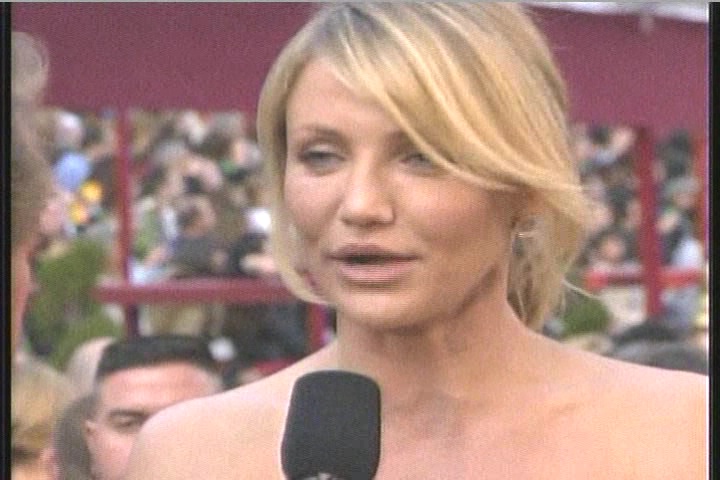 2008OscarsCap-RedCarpetO-037.jpg