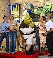 Shrek2Osaka_Premiere_046.jpg