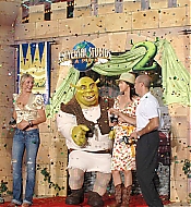 Shrek2Osaka_Premiere_104.jpg