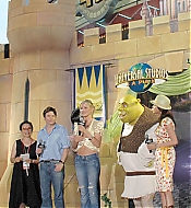 Shrek2Osaka_Premiere_127.jpg