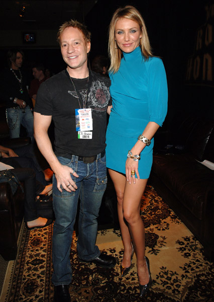 2007VH1RockHonors_GreenRoom_020.jpg