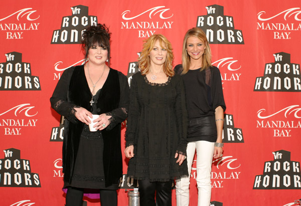 2007VH1RockHonors_PressRoom_002.jpg