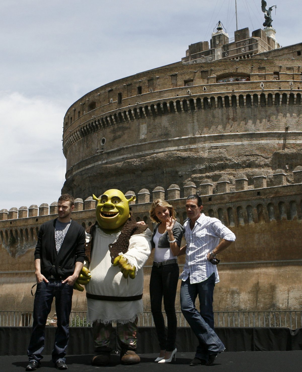 ShrektheThirdRomePhotocall_022.jpg