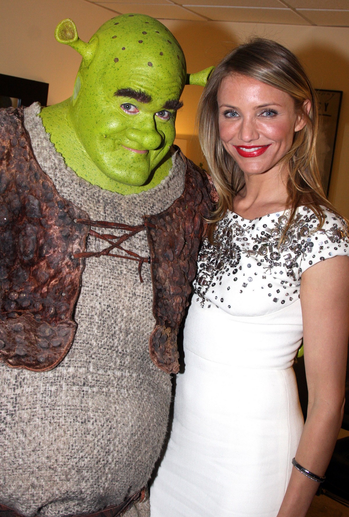 ShrekMusicalOpening_Party_a002.jpg