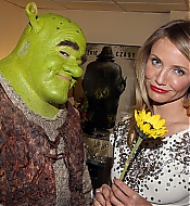 ShrekMusicalOpening_Party_a009.jpg