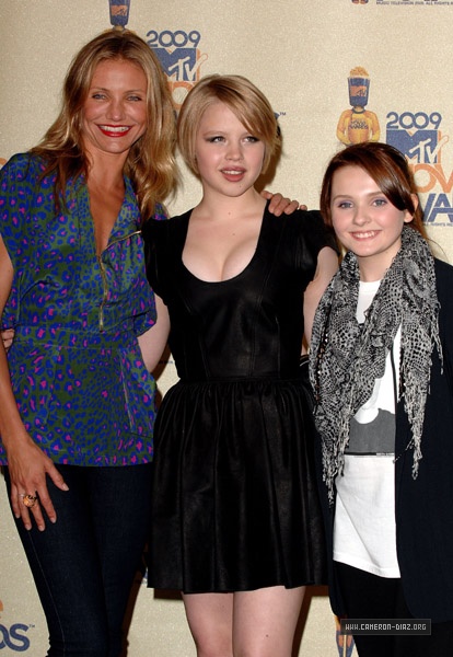 MTVMovieAwards09_PressRoom_059.jpg