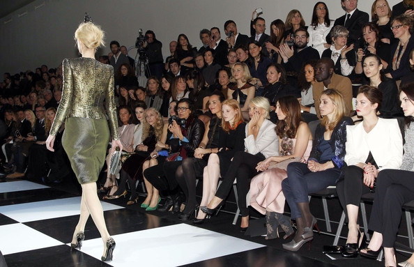 parisfw2012hc_armani_frontrow_042.jpg