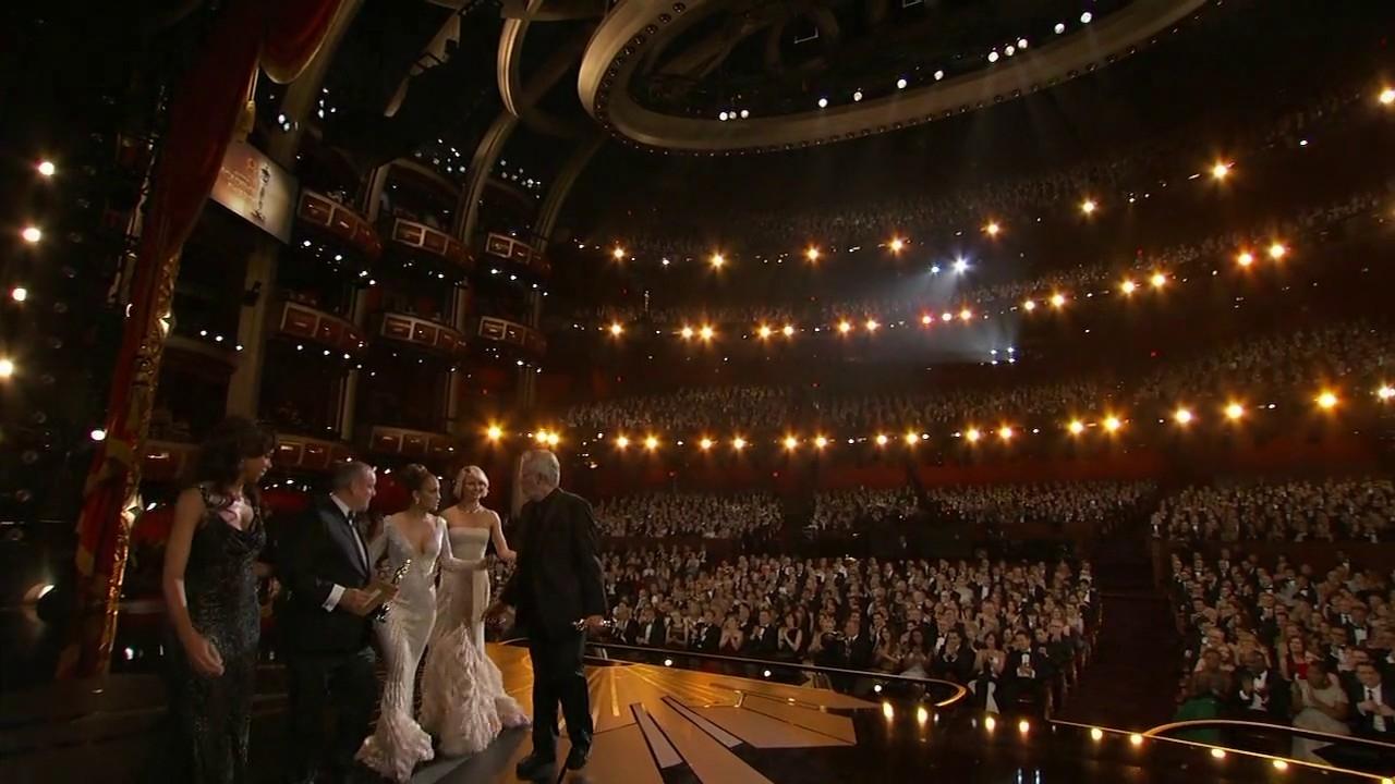 oscars2012cap_show_087.jpg