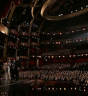 oscars2012cap_show_084.jpg