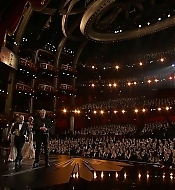 oscars2012cap_show_085.jpg