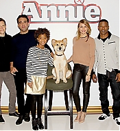 AnniePhotoCall-23.jpg