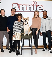 AnniePhotoCall-25.jpg