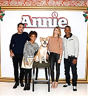 AnniePhotoCall-26.jpg