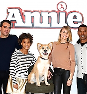 AnniePhotoCall-27.jpg