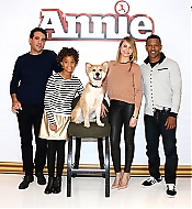 AnniePhotoCall-30.jpg