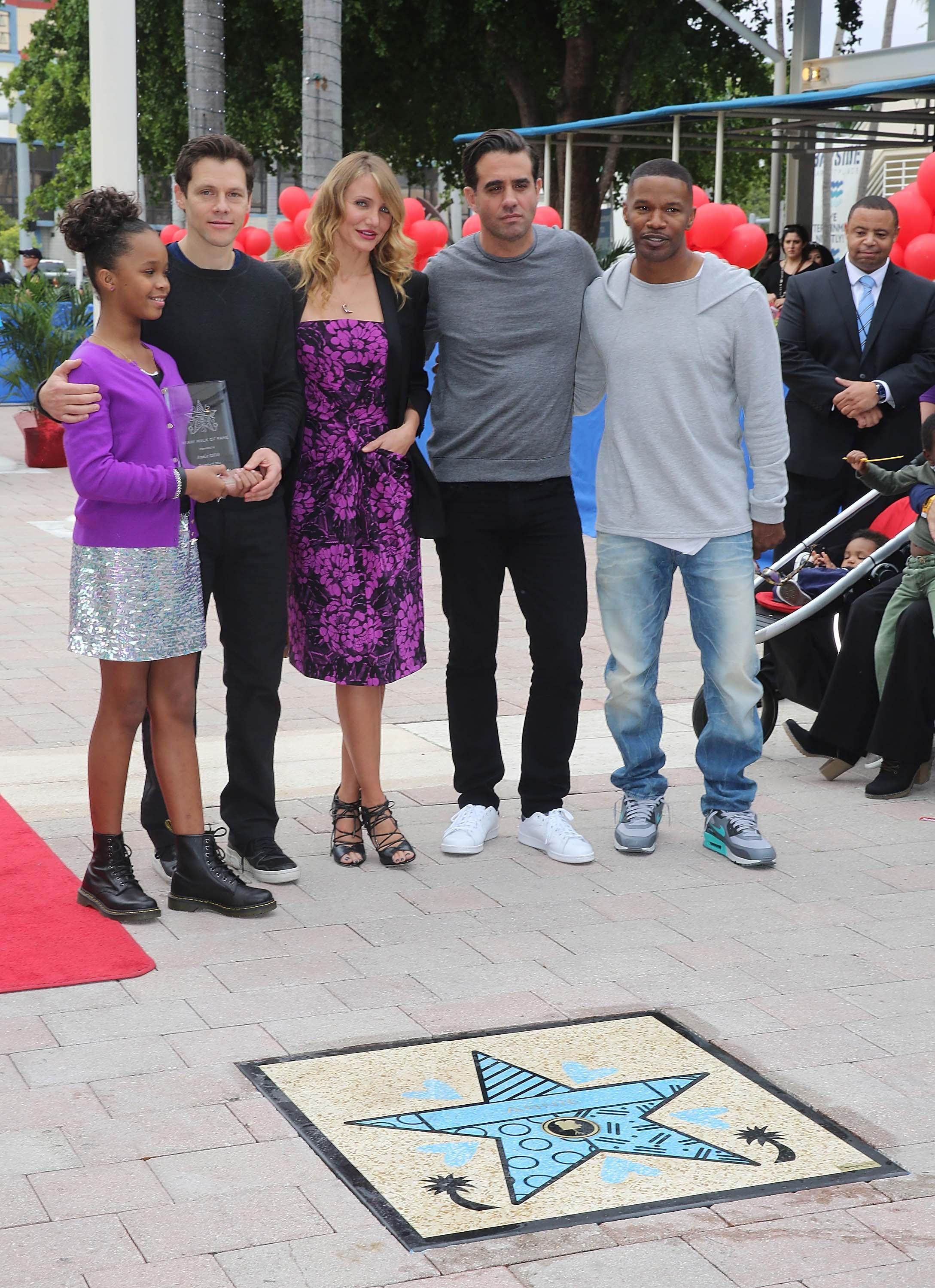 AnnieMiamiWalkofFame-164.jpg