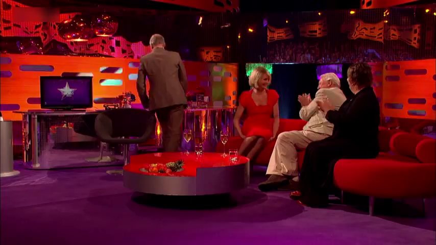 grahamnortonshow-2012-05-25_009.jpg