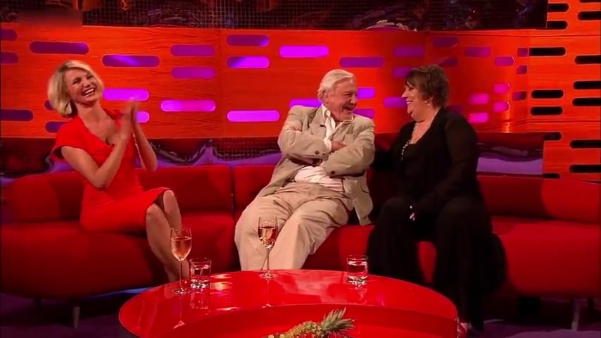 grahamnortonshow-2012-05-25_050.jpg