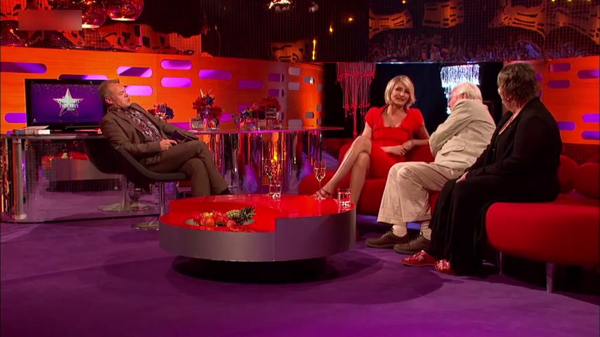 grahamnortonshow-2012-05-25_088.jpg