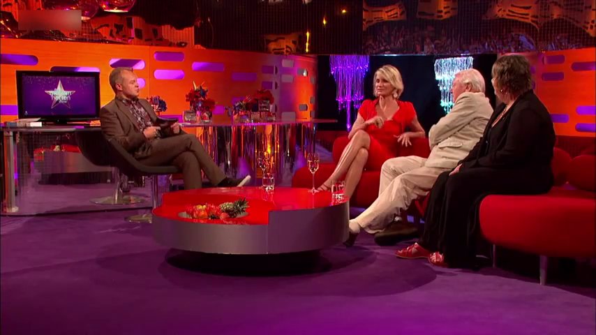 grahamnortonshow-2012-05-25_096.jpg