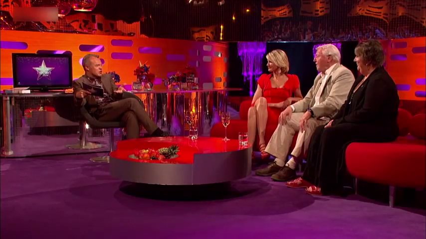 grahamnortonshow-2012-05-25_121.jpg