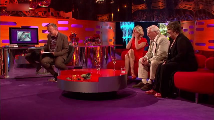 grahamnortonshow-2012-05-25_131.jpg