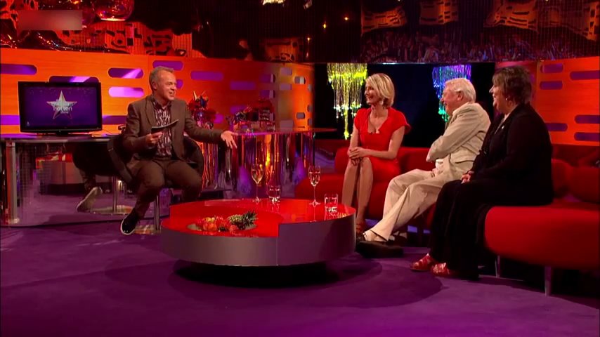 grahamnortonshow-2012-05-25_147.jpg