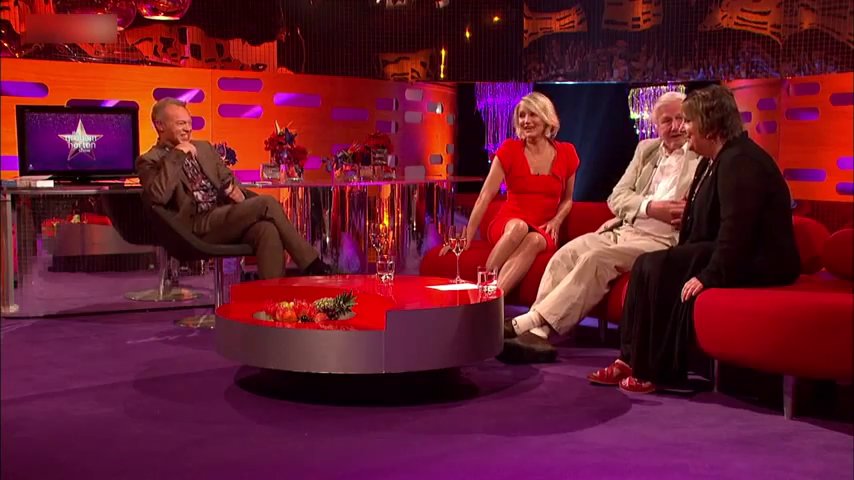 grahamnortonshow-2012-05-25_349.jpg