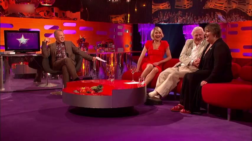 grahamnortonshow-2012-05-25_359.jpg