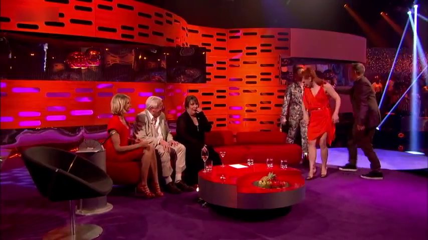 grahamnortonshow-2012-05-25_363.jpg