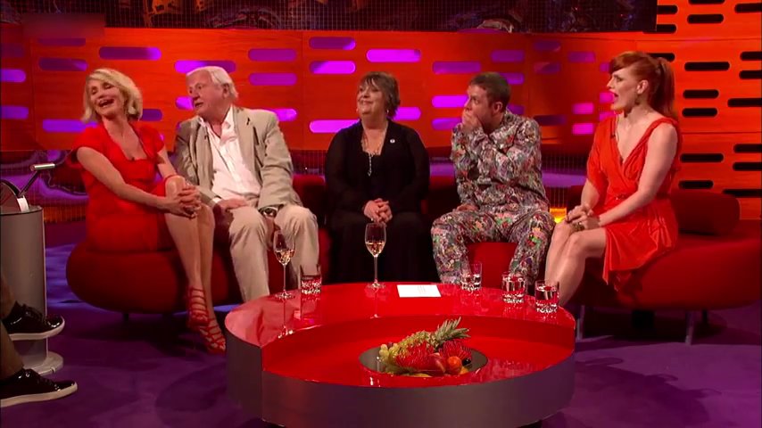 grahamnortonshow-2012-05-25_395.jpg