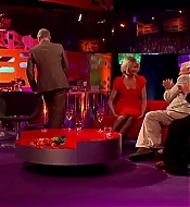 grahamnortonshow-2012-05-25_009.jpg