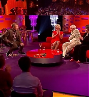 grahamnortonshow-2012-05-25_060.jpg