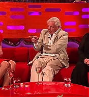 grahamnortonshow-2012-05-25_065.jpg