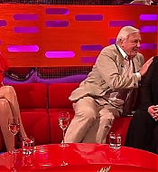 grahamnortonshow-2012-05-25_127.jpg