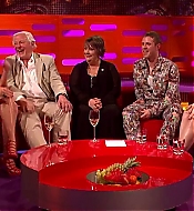 grahamnortonshow-2012-05-25_393.jpg