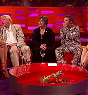 grahamnortonshow-2012-05-25_396.jpg