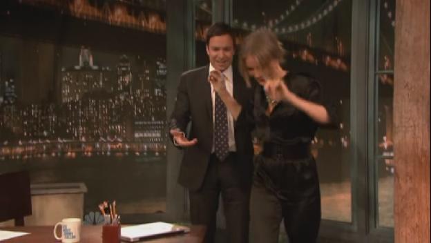 JimmyFallon090304_Cap012.JPG