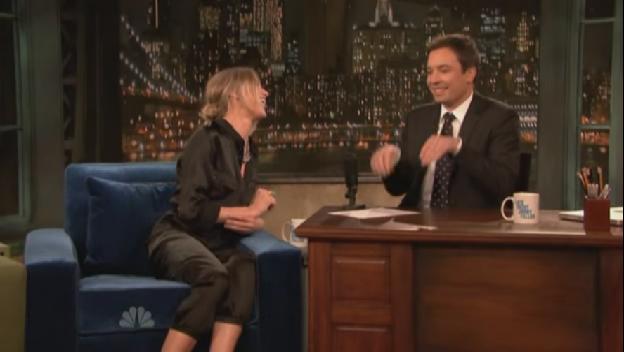 JimmyFallon090304_Cap208.JPG