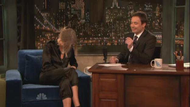 JimmyFallon090304_Cap239.JPG