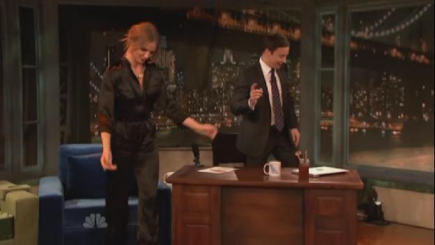 JimmyFallon090304_Cap428.JPG