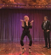 JimmyFallon090304_Cap496.JPG