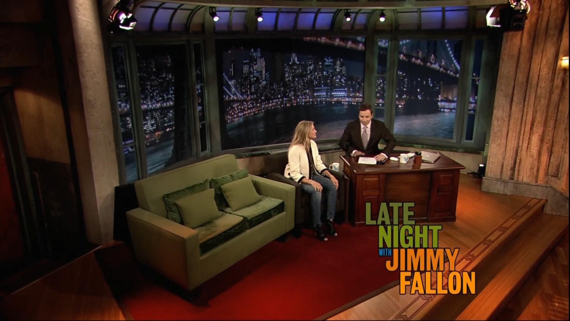 jimmyfallon091104_480.JPG