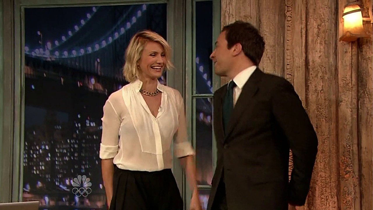 jimmyfallon120508_cap006.jpg