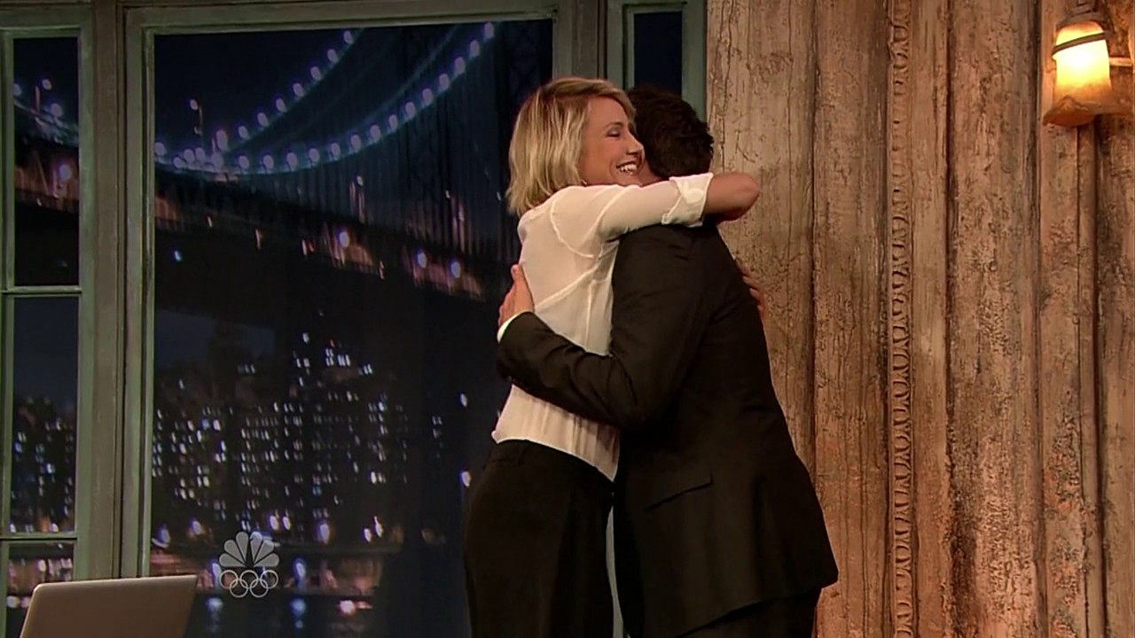 jimmyfallon120508_cap008.jpg