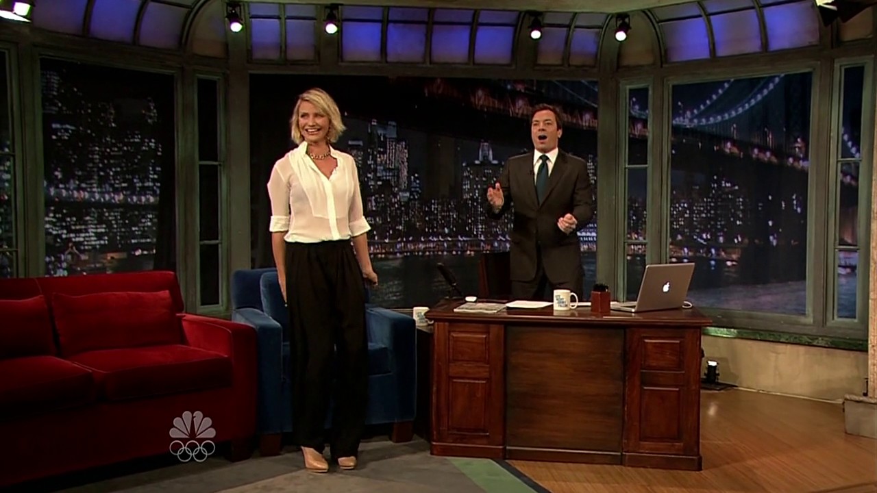 jimmyfallon120508_cap013.jpg