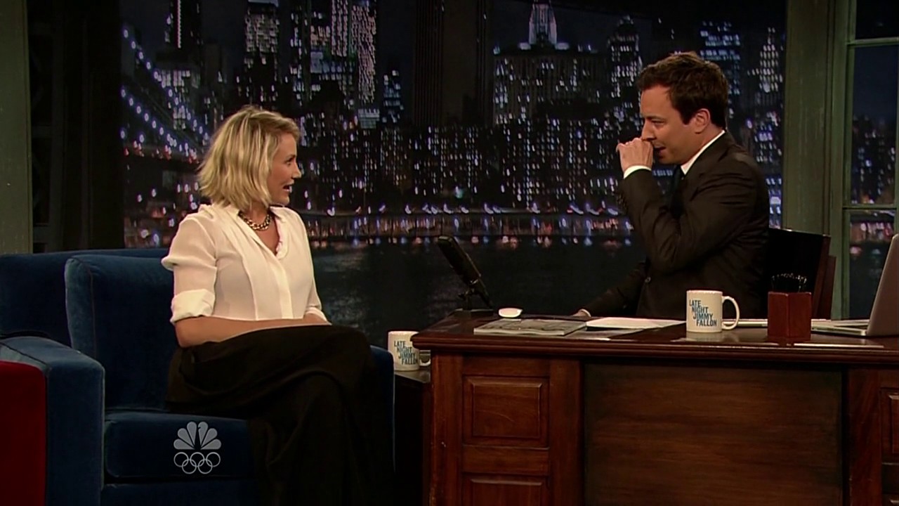 jimmyfallon120508_cap017.jpg