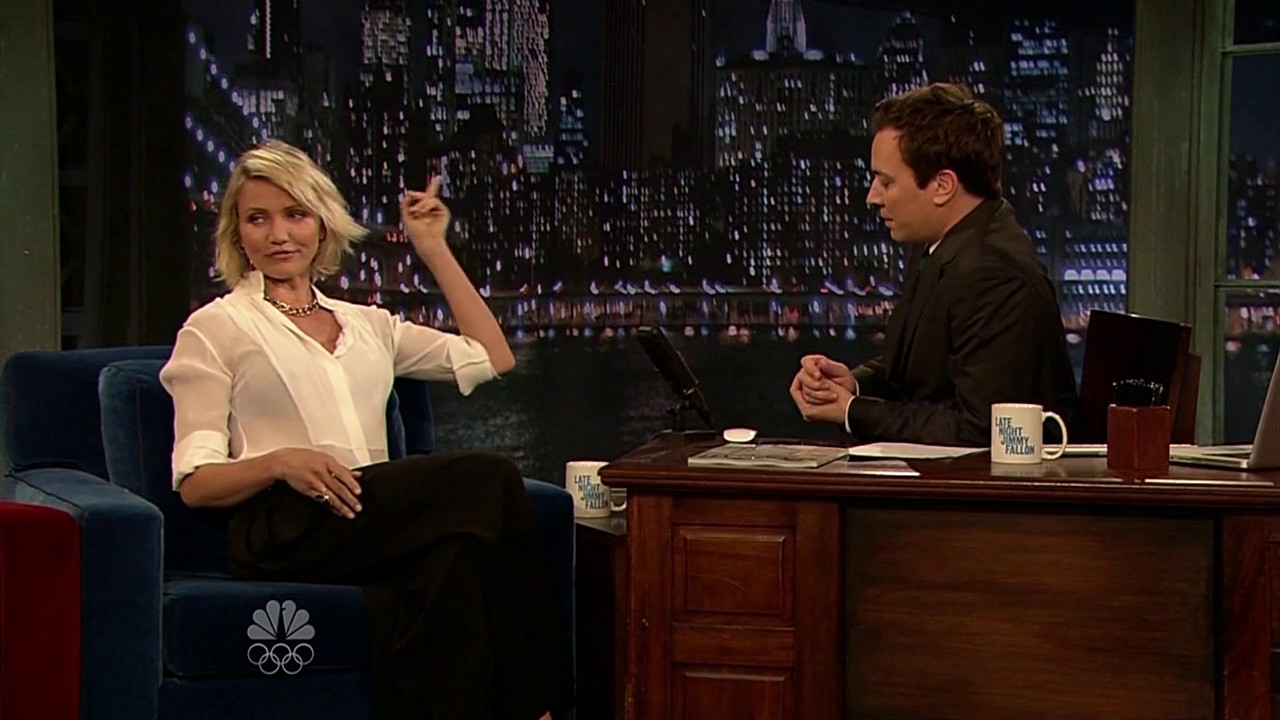 jimmyfallon120508_cap023.jpg