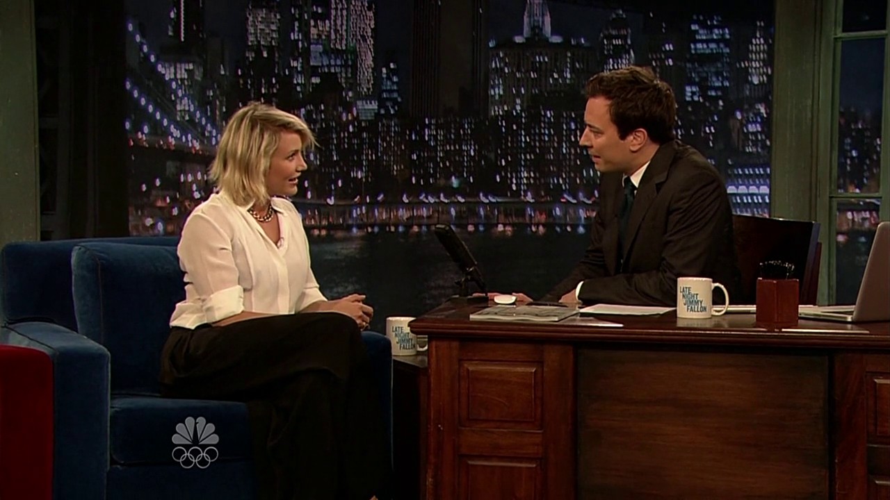 jimmyfallon120508_cap031.jpg