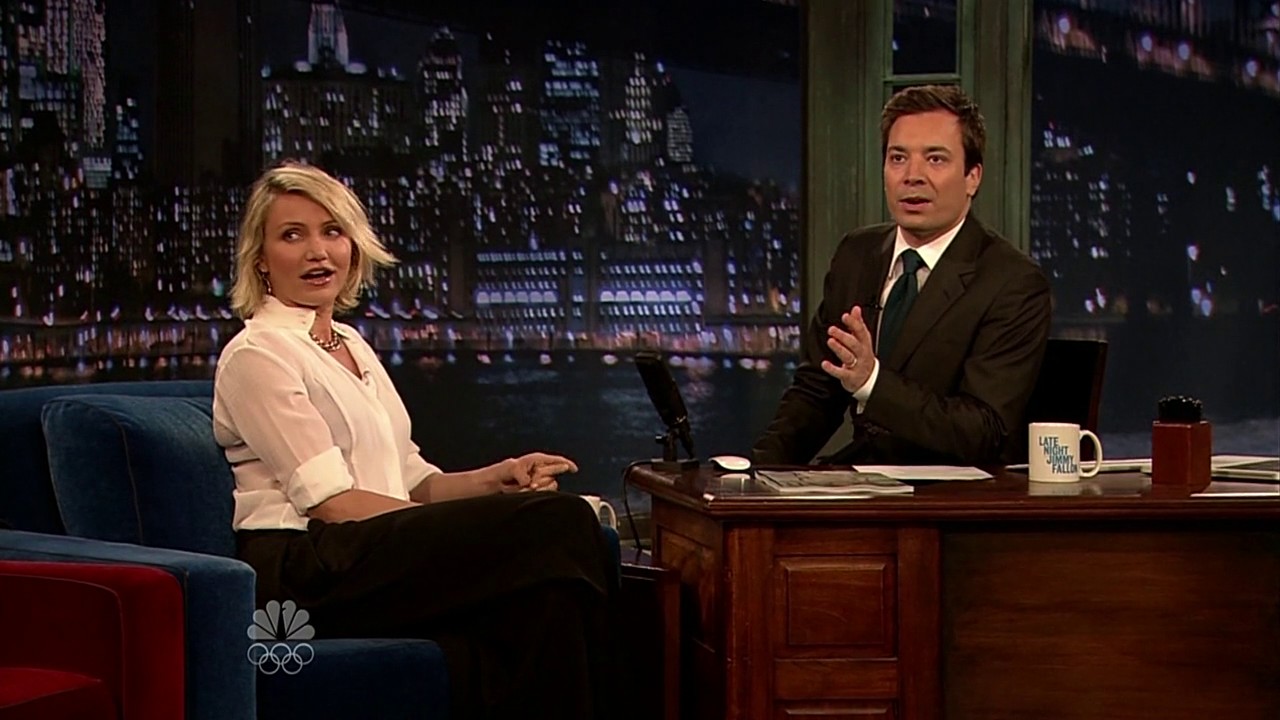 jimmyfallon120508_cap036.jpg